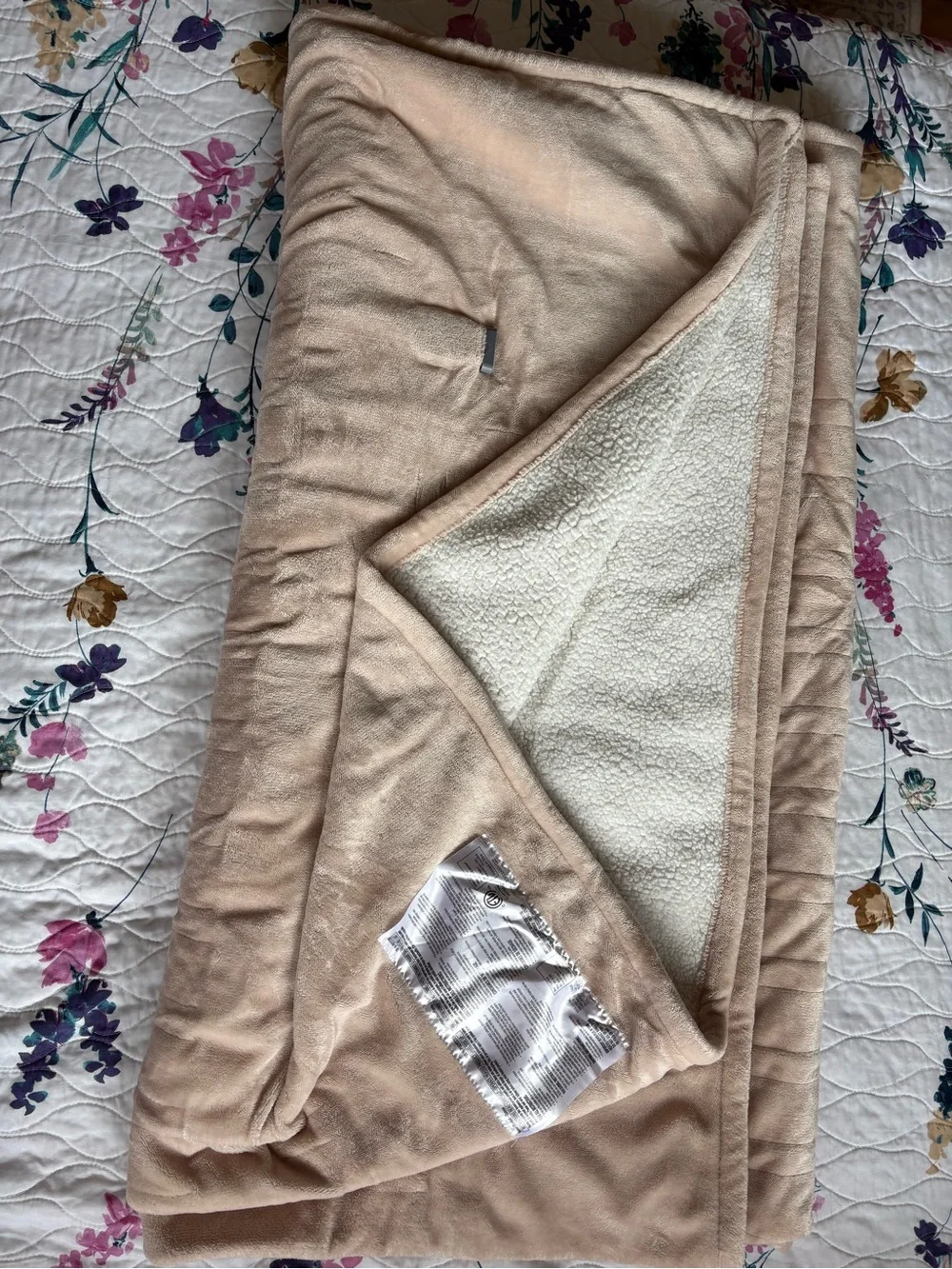 Westinghouse cozy cream